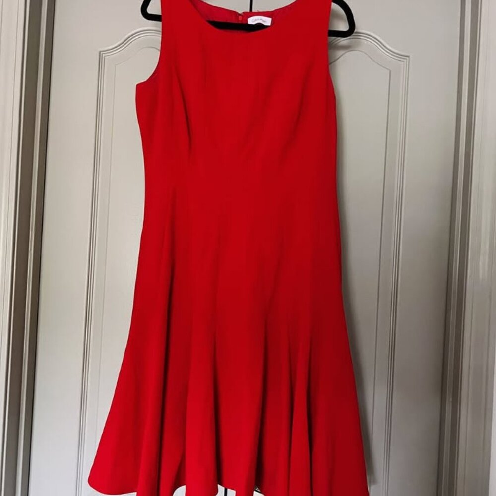 ❤️ Calvin Klein Red Pleated Knee-Length Dress – Lined – Like New ❤️
